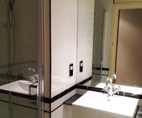 Bathroom - Waterloo