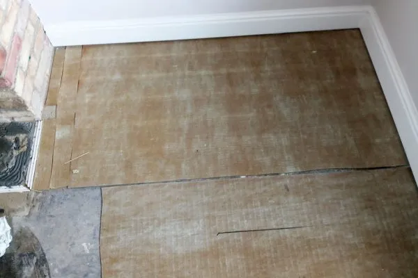 carefurbish-handyman-uneffective-underlay-with-heat-loss